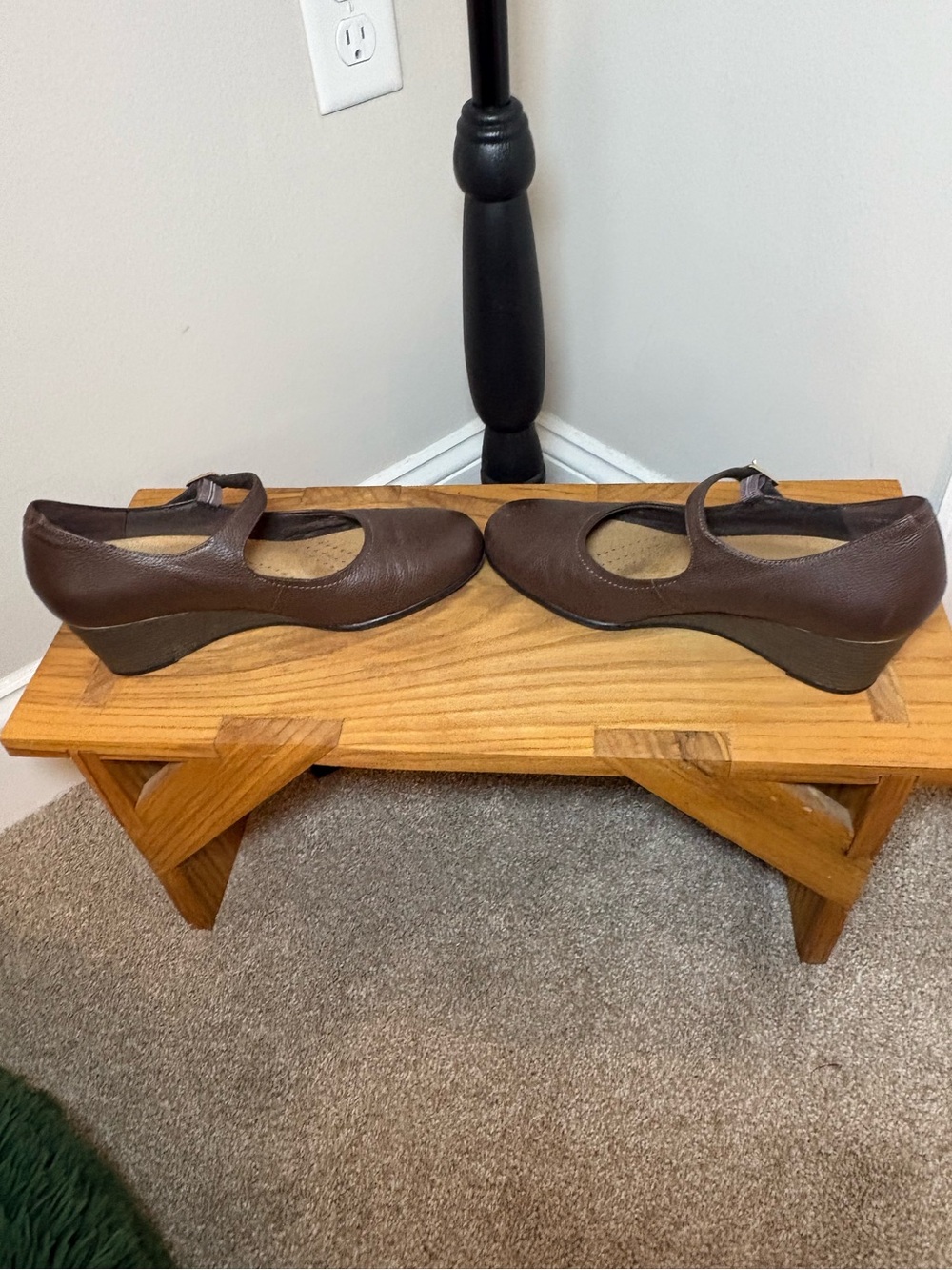 Trotters Brown Mary Jane Wedge Heels